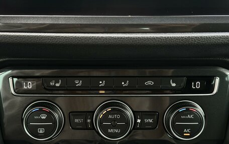Volkswagen Tiguan II, 2018 год, 2 750 000 рублей, 15 фотография