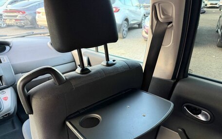 Renault Scenic III, 2007 год, 415 000 рублей, 15 фотография