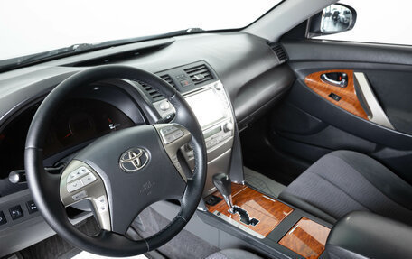 Toyota Camry, 2011 год, 1 259 000 рублей, 8 фотография