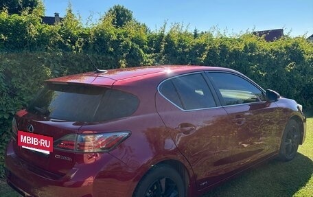 Lexus CT I рестайлинг, 2011 год, 1 650 000 рублей, 3 фотография