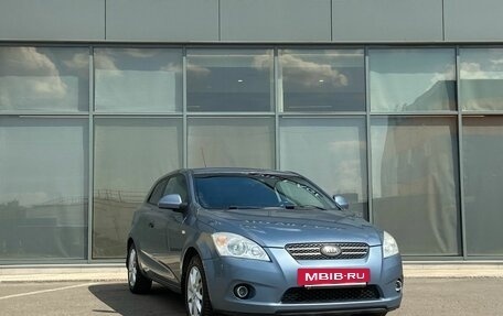KIA cee'd I рестайлинг, 2008 год, 419 000 рублей, 2 фотография