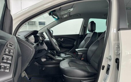 Hyundai ix35 I рестайлинг, 2014 год, 1 500 000 рублей, 10 фотография