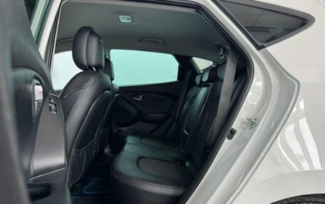 Hyundai ix35 I рестайлинг, 2014 год, 1 500 000 рублей, 20 фотография