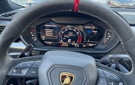 Lamborghini Urus I, 2023 год, 32 000 000 рублей, 3 фотография