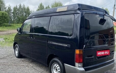 Mazda Bongo Friendee i рестайлинг, 1996 год, 335 000 рублей, 5 фотография