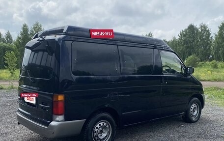 Mazda Bongo Friendee i рестайлинг, 1996 год, 335 000 рублей, 7 фотография