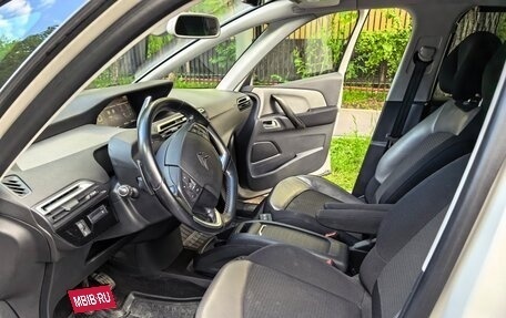 Citroen C4 Picasso II рестайлинг, 2017 год, 1 550 000 рублей, 10 фотография