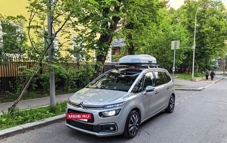 Citroen C4 Picasso II рестайлинг, 2017 год, 1 550 000 рублей, 2 фотография