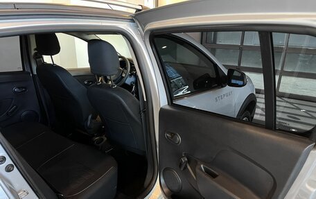 Renault Sandero II рестайлинг, 2016 год, 960 000 рублей, 25 фотография