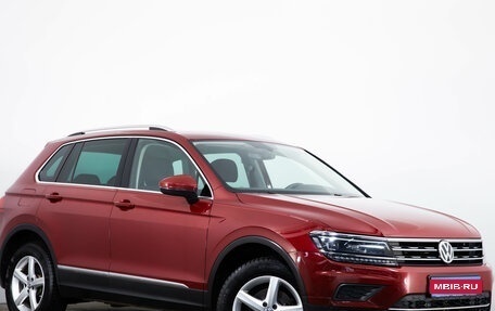 Volkswagen Tiguan II, 2017 год, 2 259 000 рублей, 1 фотография