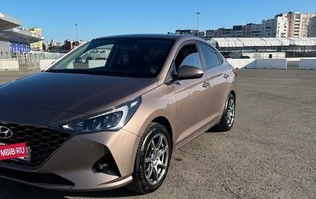 Hyundai Solaris II рестайлинг, 2021 год, 1 870 000 рублей, 6 фотография