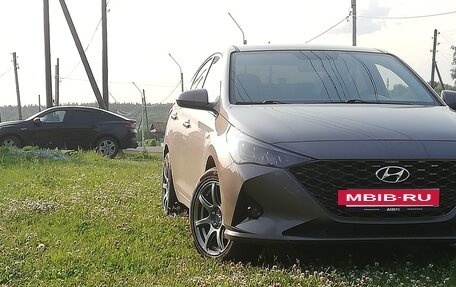 Hyundai Solaris II рестайлинг, 2021 год, 1 870 000 рублей, 19 фотография