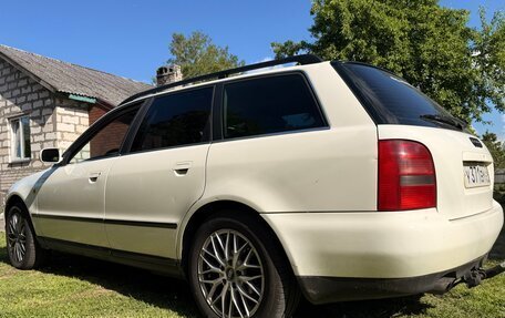 Audi A4, 1997 год, 450 000 рублей, 2 фотография