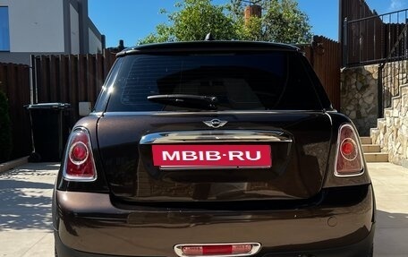 MINI Hatch, 2010 год, 900 000 рублей, 3 фотография