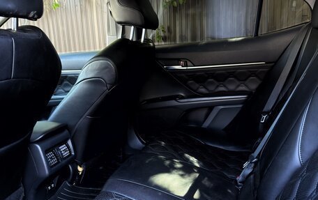 Toyota Camry, 2018 год, 2 550 000 рублей, 5 фотография