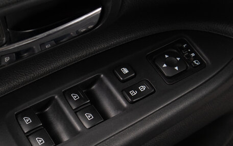 Mitsubishi Outlander III рестайлинг 3, 2019 год, 2 399 000 рублей, 18 фотография