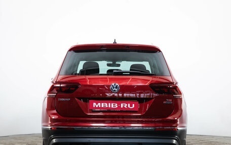 Volkswagen Tiguan II, 2017 год, 2 259 000 рублей, 6 фотография