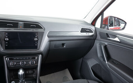 Volkswagen Tiguan II, 2017 год, 2 259 000 рублей, 14 фотография