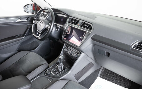 Volkswagen Tiguan II, 2017 год, 2 259 000 рублей, 11 фотография
