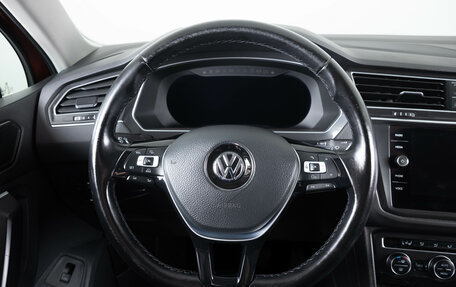 Volkswagen Tiguan II, 2017 год, 2 259 000 рублей, 17 фотография