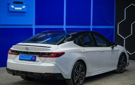 Toyota Camry, 2024 год, 4 050 000 рублей, 7 фотография