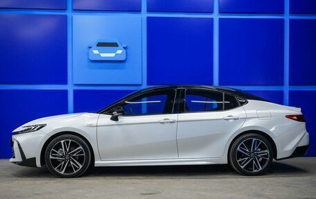 Toyota Camry, 2024 год, 4 050 000 рублей, 2 фотография
