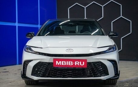 Toyota Camry, 2024 год, 4 050 000 рублей, 4 фотография