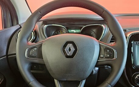 Renault Kaptur I рестайлинг, 2017 год, 1 295 000 рублей, 11 фотография