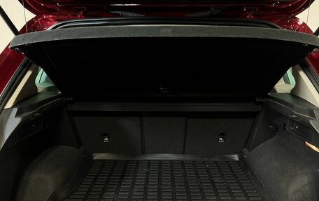 Volkswagen Tiguan II, 2019 год, 2 085 000 рублей, 20 фотография