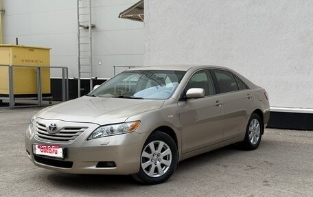 Toyota Camry, 2006 год, 1 050 000 рублей, 1 фотография