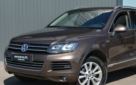 Volkswagen Touareg III, 2012 год, 1 999 999 рублей, 1 фотография