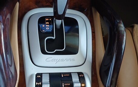 Porsche Cayenne III, 2006 год, 1 400 000 рублей, 27 фотография