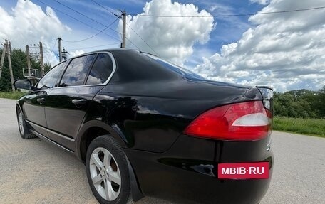 Skoda Superb III рестайлинг, 2011 год, 699 000 рублей, 4 фотография