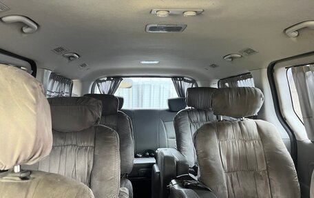 Hyundai Grand Starex Grand Starex I рестайлинг 2, 2011 год, 2 000 000 рублей, 16 фотография