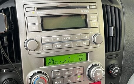 Hyundai Grand Starex Grand Starex I рестайлинг 2, 2011 год, 2 000 000 рублей, 9 фотография