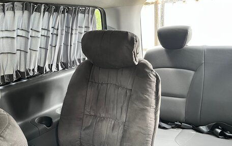 Hyundai Grand Starex Grand Starex I рестайлинг 2, 2011 год, 2 000 000 рублей, 23 фотография