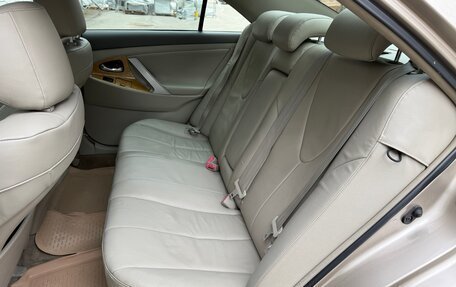 Toyota Camry, 2006 год, 1 050 000 рублей, 14 фотография