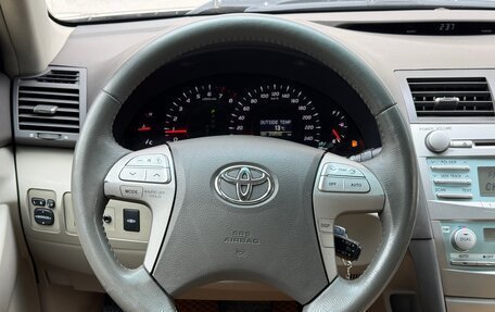 Toyota Camry, 2006 год, 1 050 000 рублей, 19 фотография