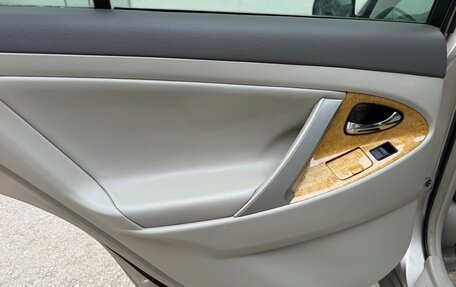 Toyota Camry, 2006 год, 1 050 000 рублей, 15 фотография