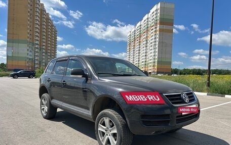 Volkswagen Touareg III, 2004 год, 890 000 рублей, 3 фотография