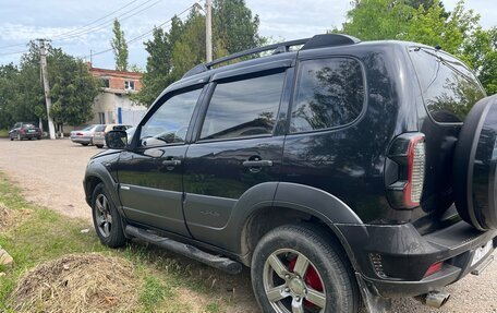 Chevrolet Niva I рестайлинг, 2011 год, 499 000 рублей, 5 фотография