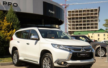 Mitsubishi Pajero Sport III рестайлинг, 2019 год, 2 788 000 рублей, 2 фотография
