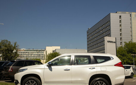 Mitsubishi Pajero Sport III рестайлинг, 2019 год, 2 788 000 рублей, 7 фотография