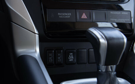 Mitsubishi Pajero Sport III рестайлинг, 2019 год, 2 788 000 рублей, 17 фотография