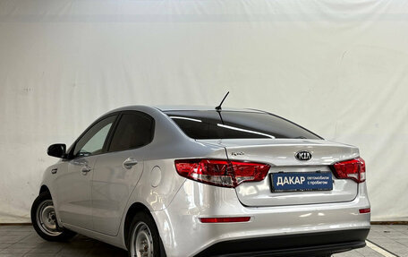 KIA Rio III рестайлинг, 2016 год, 940 000 рублей, 4 фотография