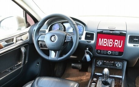 Volkswagen Touareg III, 2012 год, 1 999 999 рублей, 12 фотография