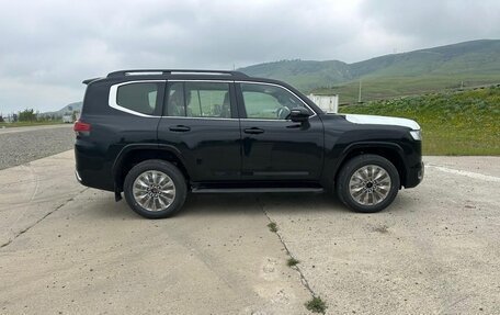 Toyota Land Cruiser, 2026 год, 14 300 000 рублей, 7 фотография