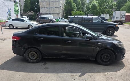 KIA Rio III рестайлинг, 2015 год, 350 000 рублей, 2 фотография