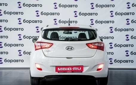 Hyundai i30 II рестайлинг, 2013 год, 999 000 рублей, 10 фотография