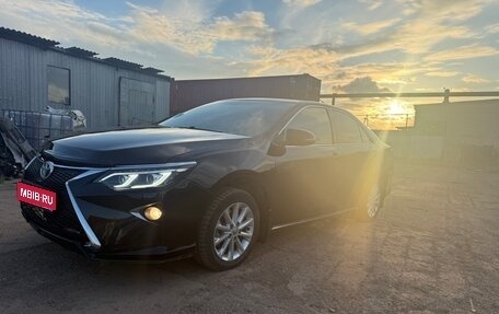 Toyota Camry, 2012 год, 1 030 000 рублей, 2 фотография